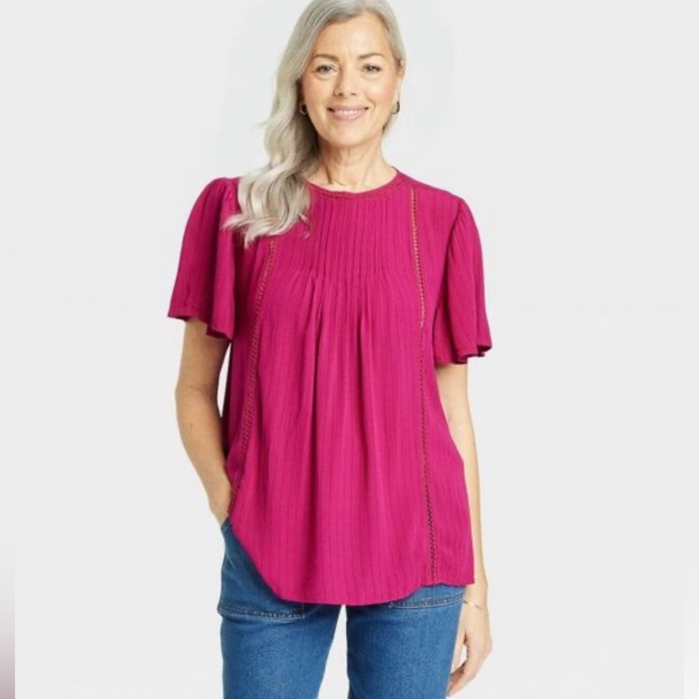 NWT Knox Rose Women's FlutterSleeve Eyelet Embroidered Top - Magenta